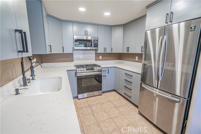 Detail Gallery Image 18 of 62 For 1770 E Avenida De Las Flores, Thousand Oaks,  CA 91362 - 2 Beds | 2 Baths