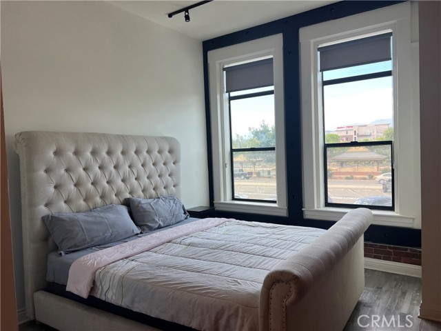 Detail Gallery Image 7 of 9 For 173 E 2 St, Pomona,  CA 91766 - 1 Beds | 1 Baths