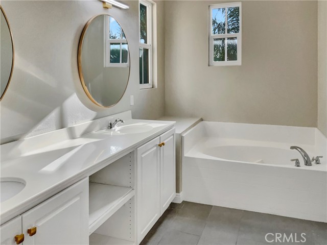 Detail Gallery Image 23 of 31 For 277 Bloomington Ave #132,  Rialto,  CA 92376 - 5 Beds | 3/1 Baths