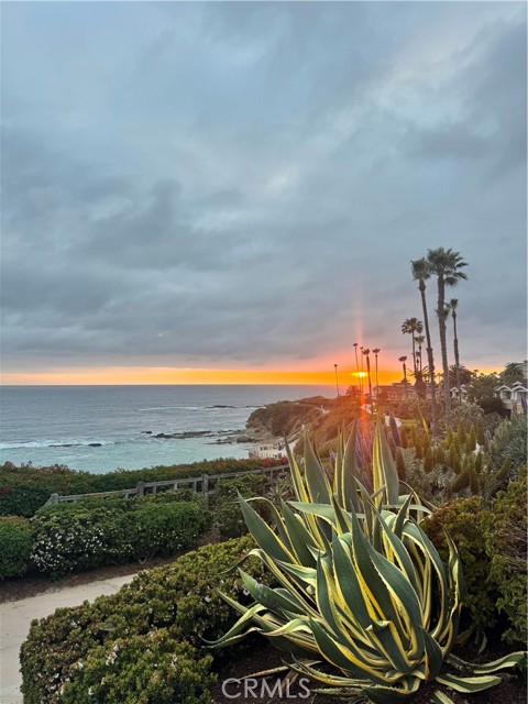 Detail Gallery Image 12 of 12 For 21692 Ocean Vista Dr a,  Laguna Beach,  CA 92651 - 2 Beds | 1 Baths