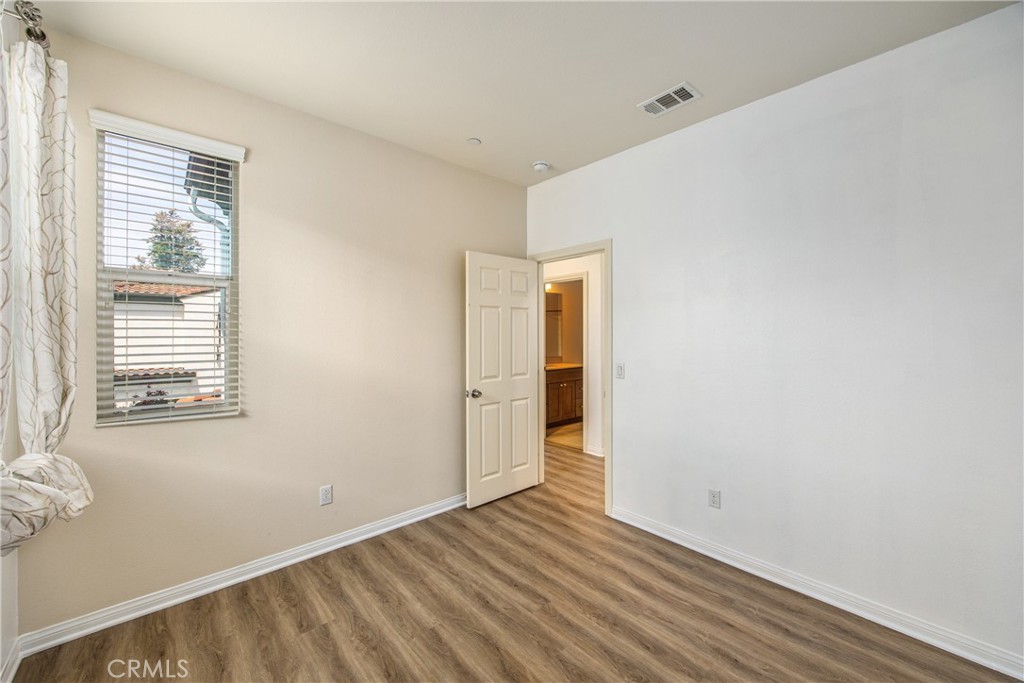 MLS #IV25181064 img 21