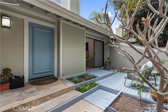Detail Gallery Image 14 of 33 For 4351 Redwood Ave #5,  Marina Del Rey,  CA 90292 - 2 Beds | 2 Baths