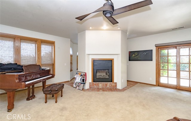 1300 Hidden Springs Drive, Corona CA: https://media.crmls.org/medias/0149e57f-5142-4b5e-828d-b7df0611d7f2.jpg