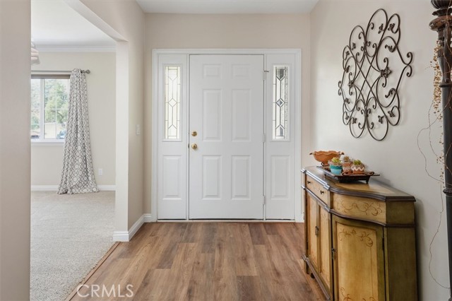 Detail Gallery Image 7 of 56 For 28838 Lincoln, Castaic,  CA 91384 - 3 Beds | 3 Baths