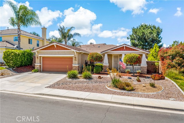 Detail Gallery Image 2 of 29 For 29228 Beryl St, Menifee,  CA 92584 - 3 Beds | 2 Baths