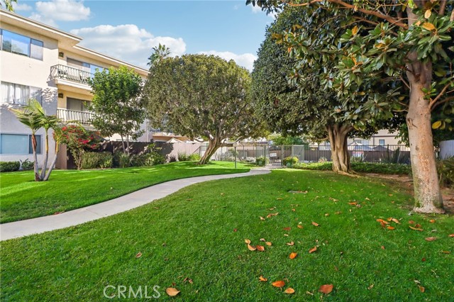 Detail Gallery Image 29 of 36 For 420 S Madison Ave #116,  Pasadena,  CA 91101 - 2 Beds | 2 Baths