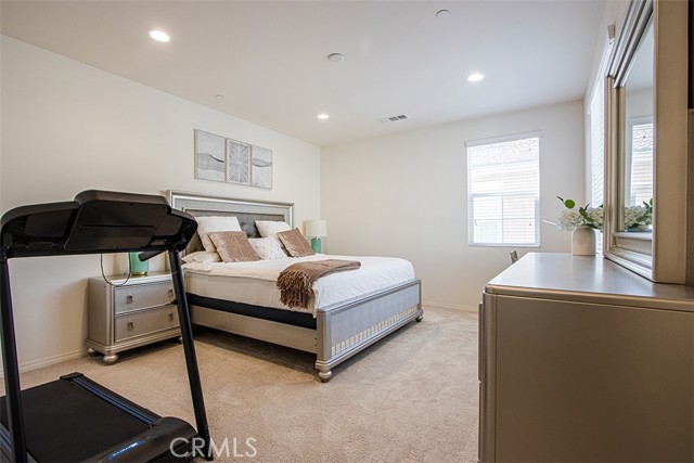 Detail Gallery Image 15 of 31 For 1509 Granada Rd, Upland,  CA 91786 - 4 Beds | 3/1 Baths