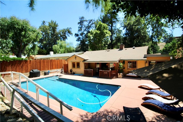 Detail Gallery Image 23 of 25 For 4968 Reforma Rd, Woodland Hills,  CA 91364 - 4 Beds | 2 Baths