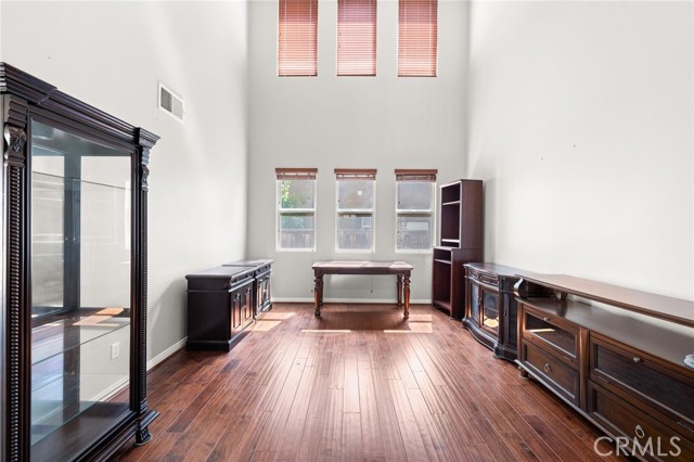 16219 Skyridge Drive, Riverside CA: https://media.crmls.org/medias/014daa23-e484-4522-9e1b-2777d10b75f8.jpg
