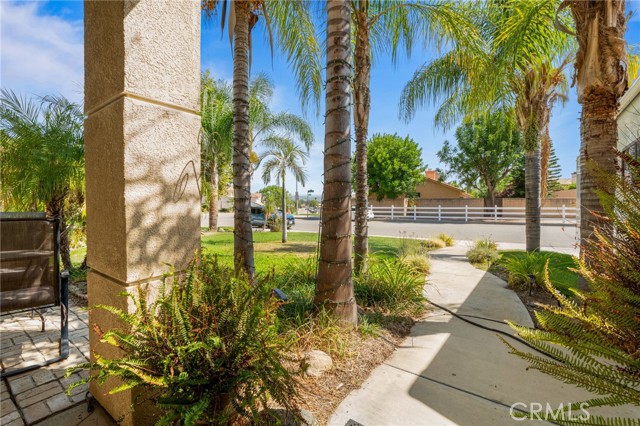 Detail Gallery Image 5 of 46 For 28300 Summertrail Pl, Highland,  CA 92346 - 4 Beds | 2/1 Baths