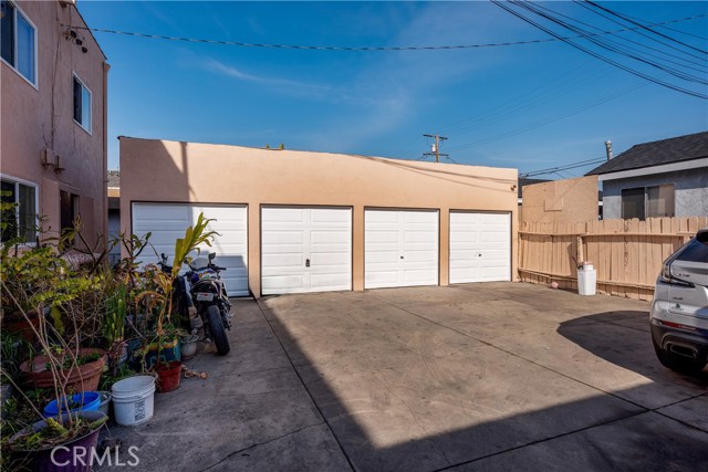 1408 Rose Avenue, Long Beach, California 90813, ,Multi-Family,For Sale,Rose,PW24010083
