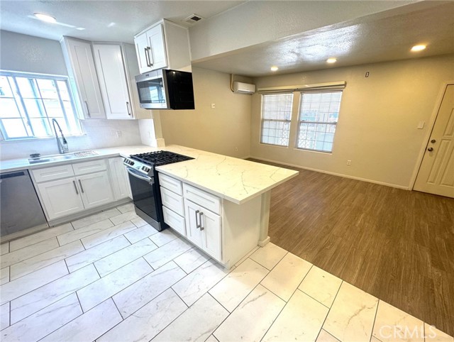 7892 8th Street, Buena Park CA: https://media.crmls.org/medias/014f030d-0a60-4f1d-a2c2-a7a72b051b73.jpg