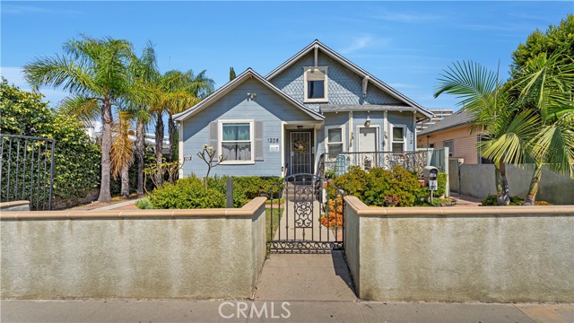 Detail Gallery Image 1 of 39 For 1208 Linden Ave, Long Beach,  CA 90813 - 11 Beds | 4 Baths