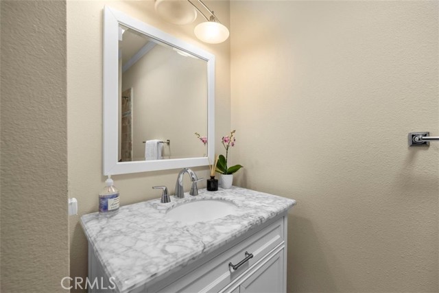 2000 Voorhees Avenue, Redondo Beach, California 90278, 3 Bedrooms Bedrooms, ,2 BathroomsBathrooms,Residential,Sold,Voorhees,SB23026527