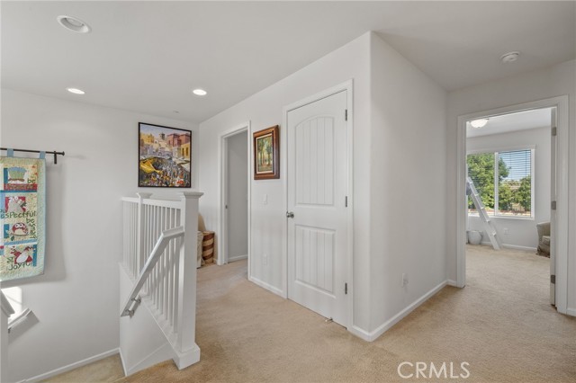 12200 White Rapids Way, Bakersfield CA: https://media.crmls.org/medias/01510817-1785-43c8-b06f-a449af9538ec.jpg