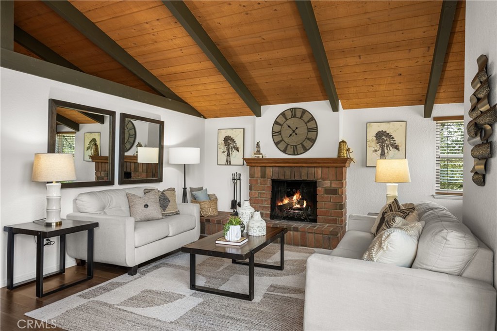 01514c35 0823 40c7 8c0e 819715f1ab89