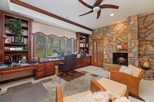 Detail Gallery Image 33 of 75 For 6975 Wyndham Hill Dr, Riverside,  CA 92506 - 4 Beds | 4/1 Baths