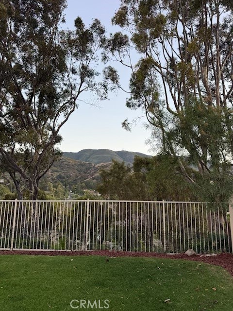 https://media.crmls.org/medias/0152554d-70d9-4286-8592-4753a131bb2c.jpg?preset=X-Large