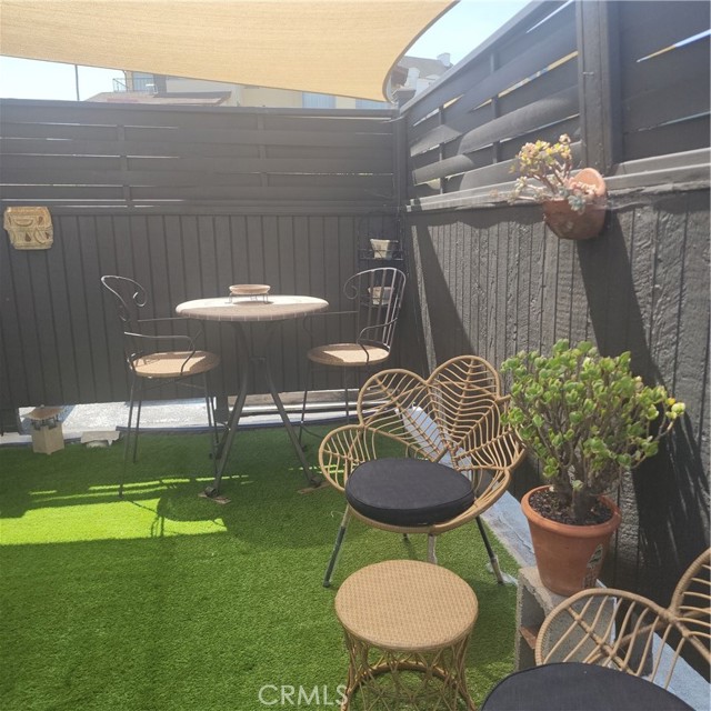 3800 STOCKER ST, View Park CA: https://media.crmls.org/medias/01528729-0c11-44cd-9327-27b319bb0409.jpg