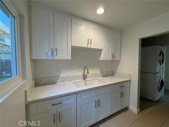 Detail Gallery Image 7 of 14 For 4226 La Rica Ave, Baldwin Park,  CA 91706 - 4 Beds | 1/1 Baths