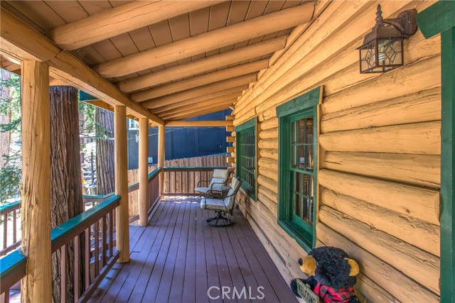 Detail Gallery Image 8 of 62 For 24882 Felsen Dr, Crestline,  CA 92325 - 4 Beds | 2/1 Baths