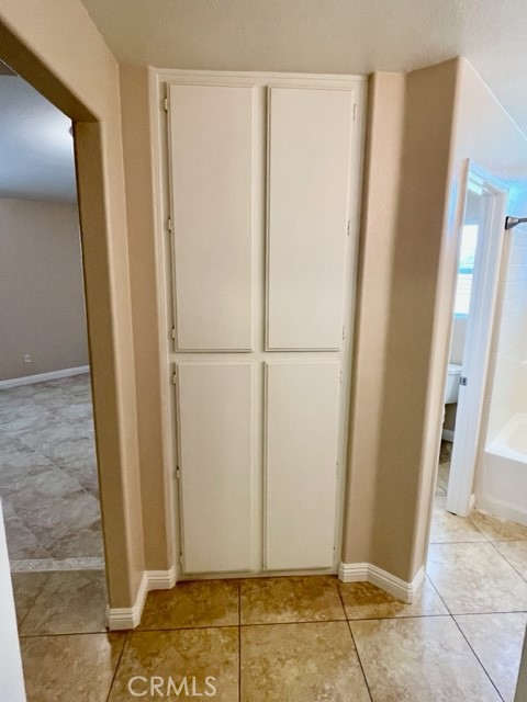Detail Gallery Image 45 of 63 For 5220 Holstein Way, Jurupa Valley,  CA 92509 - 3 Beds | 2 Baths
