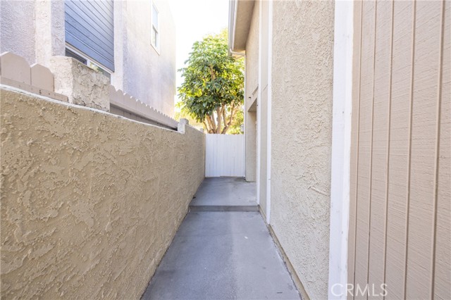 Detail Gallery Image 42 of 49 For 107 S Helberta Avenue, Redondo Beach,  CA 90277 - – Beds | – Baths