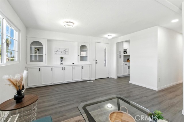 900 Santa Clara Circle, Hemet CA: https://media.crmls.org/medias/0155d767-9d84-49dd-8fbf-59c00a25e7fa.jpg