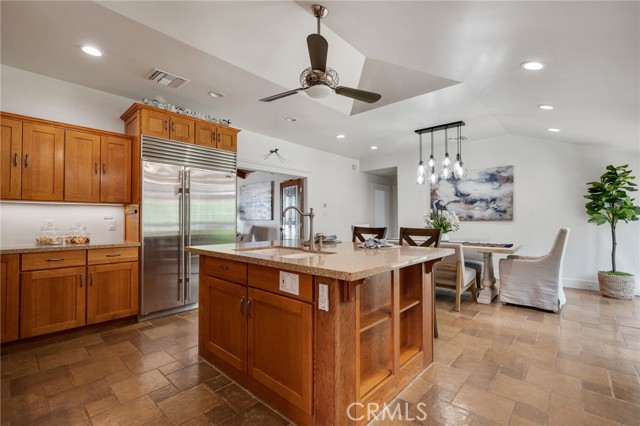 62 Strawberry Lane, Rolling Hills Estates, California 90274, 3 Bedrooms Bedrooms, ,2 BathroomsBathrooms,Residential,Sold,Strawberry Lane,SB22081862