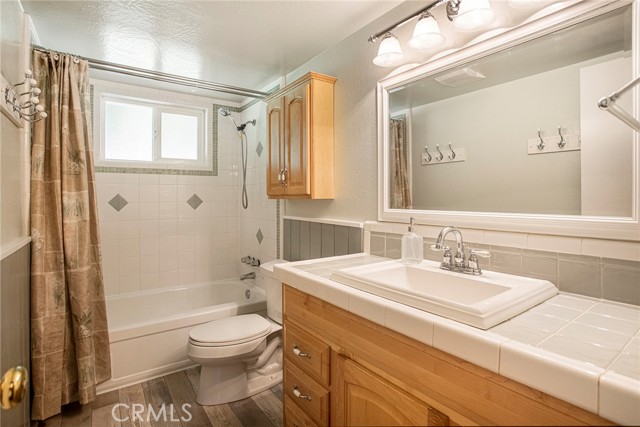 Detail Gallery Image 32 of 71 For 142 Canyon Dr, Oroville,  CA 95966 - 3 Beds | 1/1 Baths