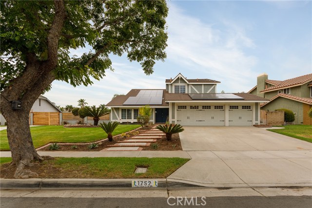 1752 Fairview Dr, Corona, CA 92878