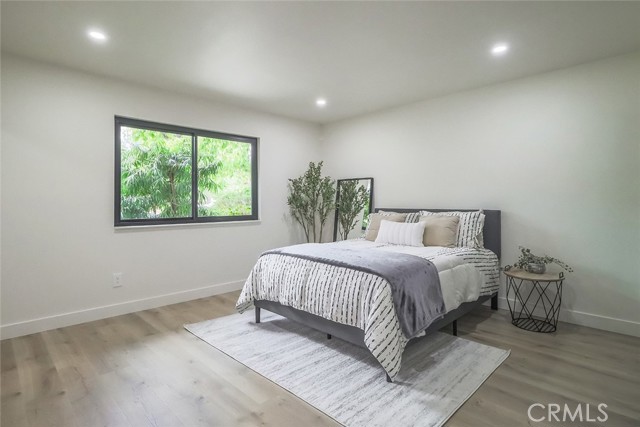Detail Gallery Image 13 of 34 For 26120 Adamor Rd, Calabasas,  CA 91302 - 4 Beds | 2 Baths