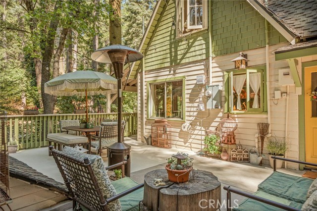 655 Cottage Grove Drive, Lake Arrowhead, CA 92352