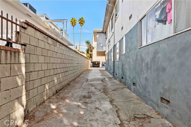 Detail Gallery Image 34 of 46 For 11461 Albers St, North Hollywood,  CA 91601 - – Beds | – Baths