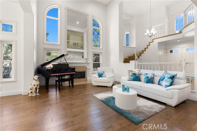 Detail Gallery Image 4 of 14 For 2 Dellwood, Trabuco Canyon,  CA 92679 - 4 Beds | 3/1 Baths