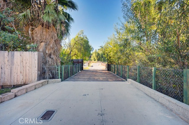 17380 Mockingbird Canyon, Riverside CA: https://media.crmls.org/medias/015d0ac3-58c6-4ddf-ac8a-e8e0562e45b9.jpg