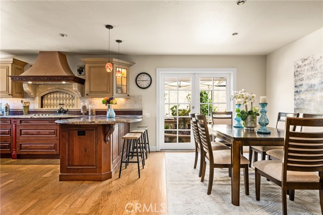 26811 Via Matador, Mission Viejo CA: https://media.crmls.org/medias/015d266e-d3b6-40ba-8711-c623ebf46a2c.jpg
