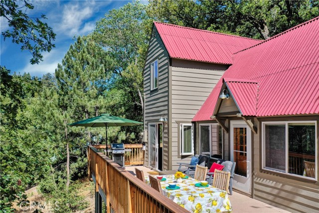 177 Craghill, Cedar Glen, CA 92321