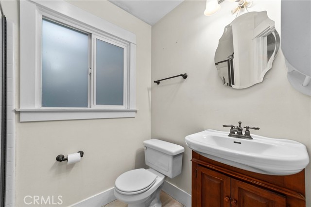 Detail Gallery Image 15 of 32 For 316 E Foothill Bld, Glendora,  CA 91741 - 3 Beds | 2 Baths