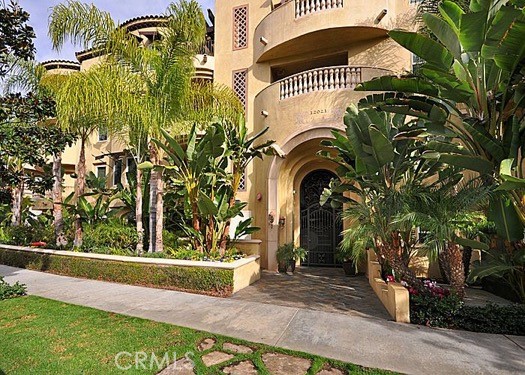 12021 Guerin, Studio City CA: https://media.crmls.org/medias/015e42a7-85aa-4207-8128-0824c779fc3e.jpg