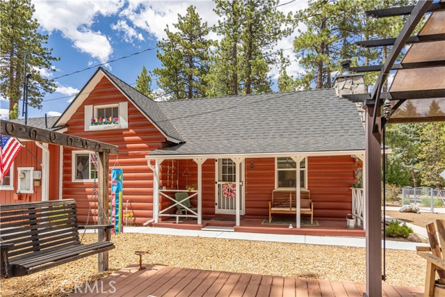 Detail Gallery Image 32 of 41 For 1009 Myrtle Ave, Big Bear City,  CA 92314 - 3 Beds | 3 Baths