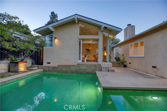 Detail Gallery Image 29 of 35 For 1624 Santa Barbara Ave, Glendale,  CA 91208 - 4 Beds | 3 Baths