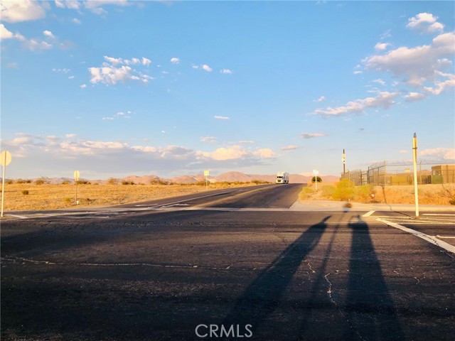 47230212 S of Johnson Road, Apple Valley CA: https://media.crmls.org/medias/015f656f-9b8b-48f1-9568-d2d3ff10cdbd.jpg