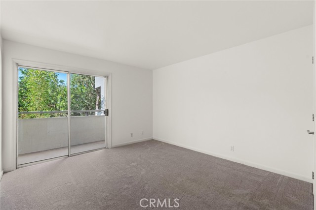 Detail Gallery Image 7 of 15 For 4702 Fulton Ave #202,  Sherman Oaks,  CA 91423 - 2 Beds | 2 Baths