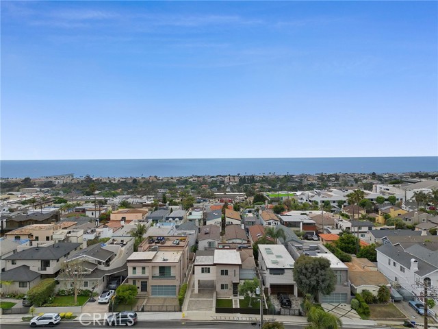 2025 Prospect Avenue, Hermosa Beach CA: https://media.crmls.org/medias/015fe24c-7430-4f79-8666-b9366fd347f5.jpg