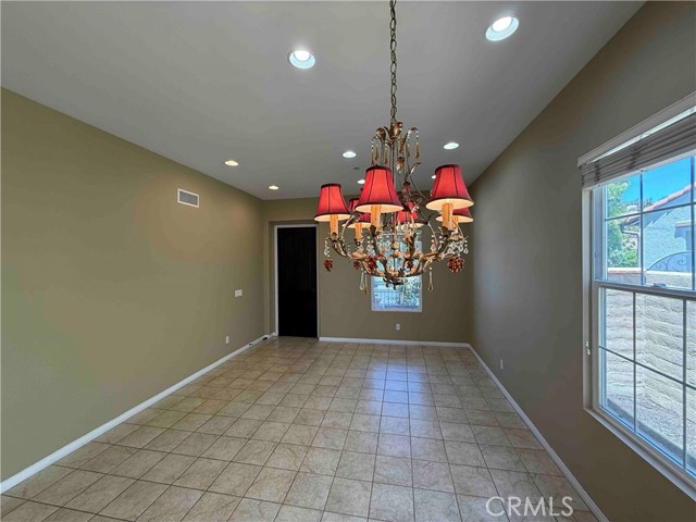 Detail Gallery Image 11 of 68 For 12 Calle Frutas, San Clemente,  CA 92673 - 4 Beds | 3 Baths