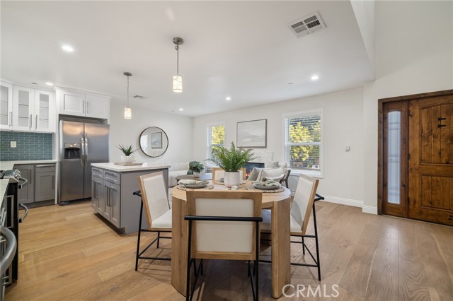 1174 W 6th Street, San Pedro CA: https://media.crmls.org/medias/016175b5-55e5-401a-958e-93063fe5cb9d.jpg