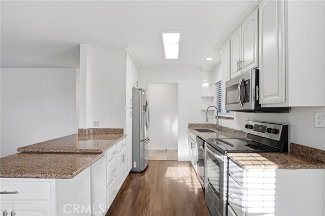 Detail Gallery Image 10 of 32 For 680 Sherri, Turlock,  CA 95382 - 3 Beds | 2 Baths