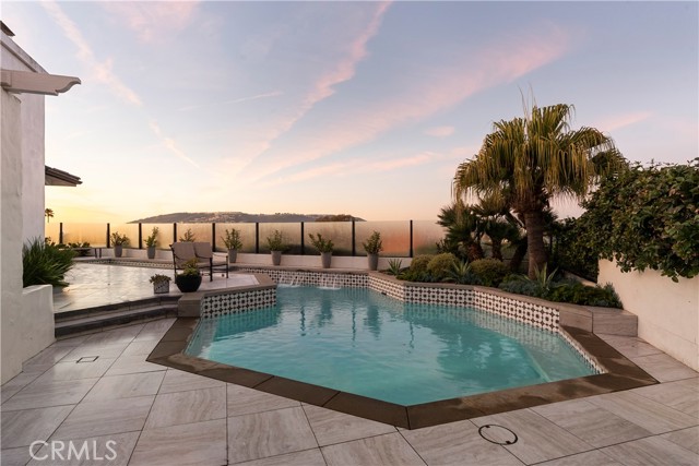 Detail Gallery Image 22 of 41 For 10 Soto Grande, Dana Point,  CA 92629 - 2 Beds | 2/1 Baths