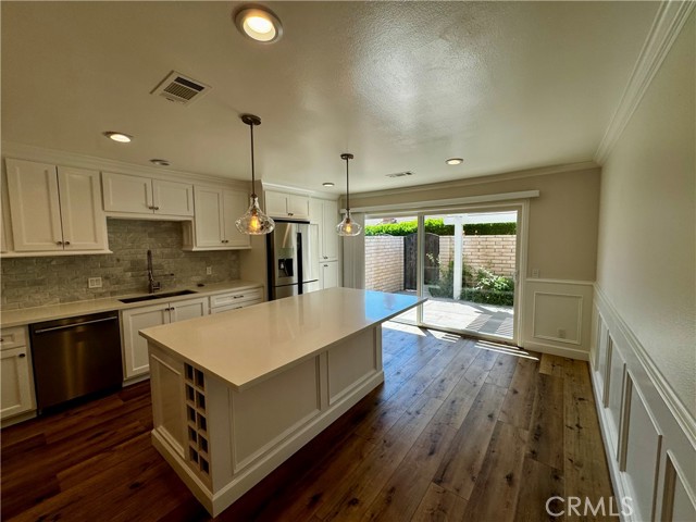 Detail Gallery Image 17 of 19 For 17271 S Chestnut, Irvine,  CA 92612 - 2 Beds | 2 Baths